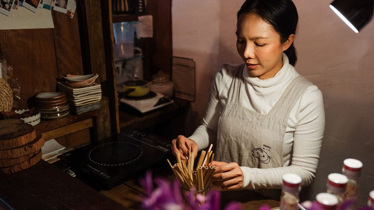 餐飲員工的教育訓練規劃：從新人訓到在職進修的階段設計